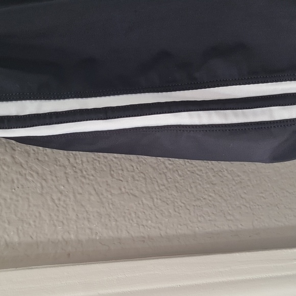 ZEROXPOSUR Black Swim Shorts - Picture 4 of 8